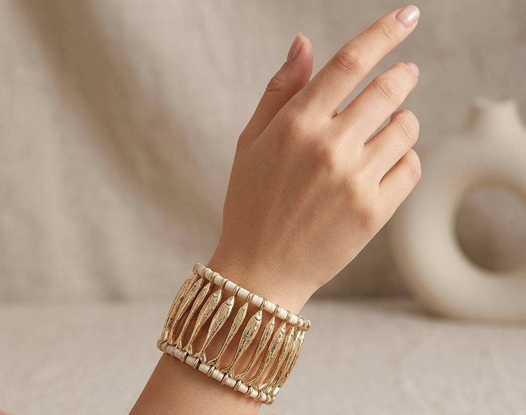 Goldfish Bangle - الصورة 2